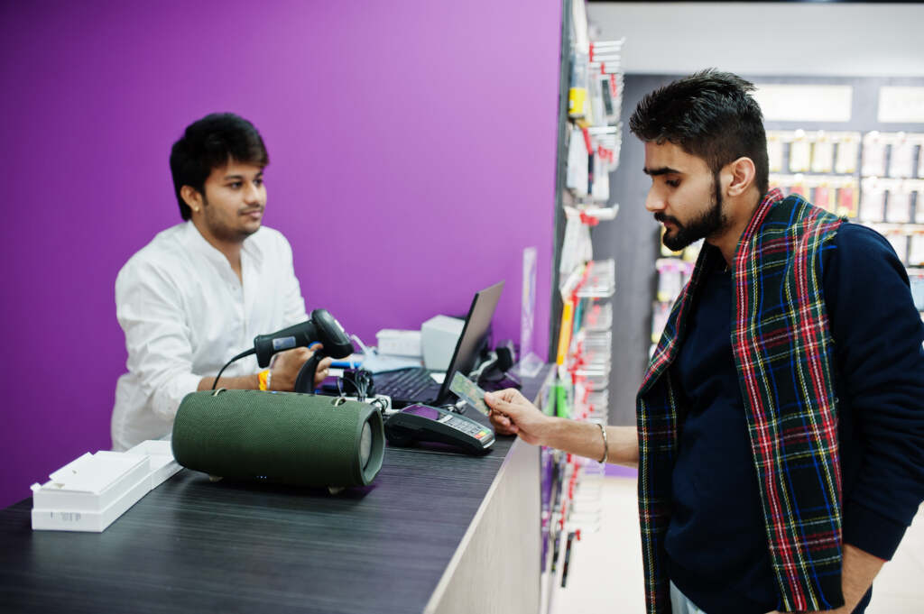 Retail Employees Shift Work Pay Stub Basics